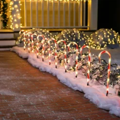 6pcs Christmas Pathway Lights Candy Cane 17in -Holiday Decor Store 17 Green Christmas Candy Cane Pathway Markers Lights with Stake Set of 12 6 result 600x600 1