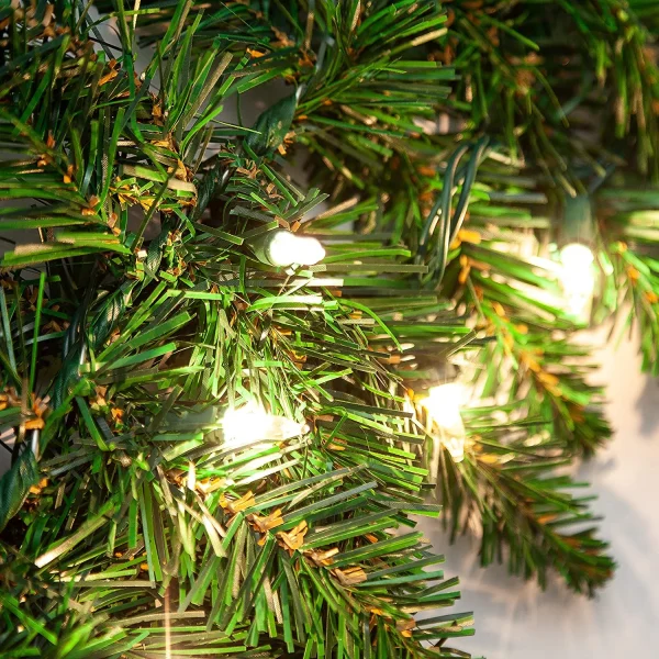 Pre Lit Christmas Garland 9ft 4 Pre Lit Christmas Garland 9ft - Image 4