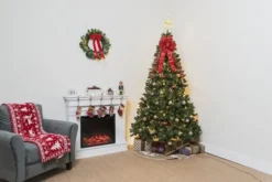 Artificial Christmas Tree 7.5ft -Holiday Decor Store Christmas Tree 7 2 600x400 1